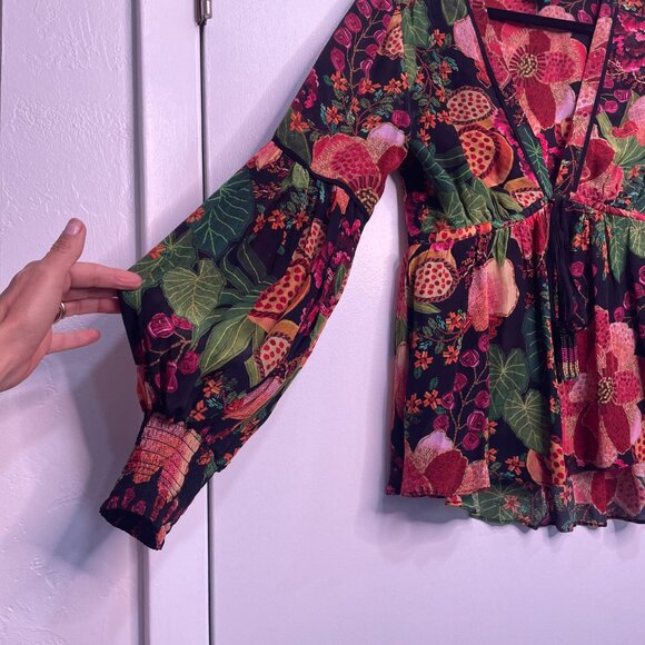 Farm Rio Floral Boho Blouse size M Multicolor Peasant Top w/ Tassel Tie - Picture 2 of 9